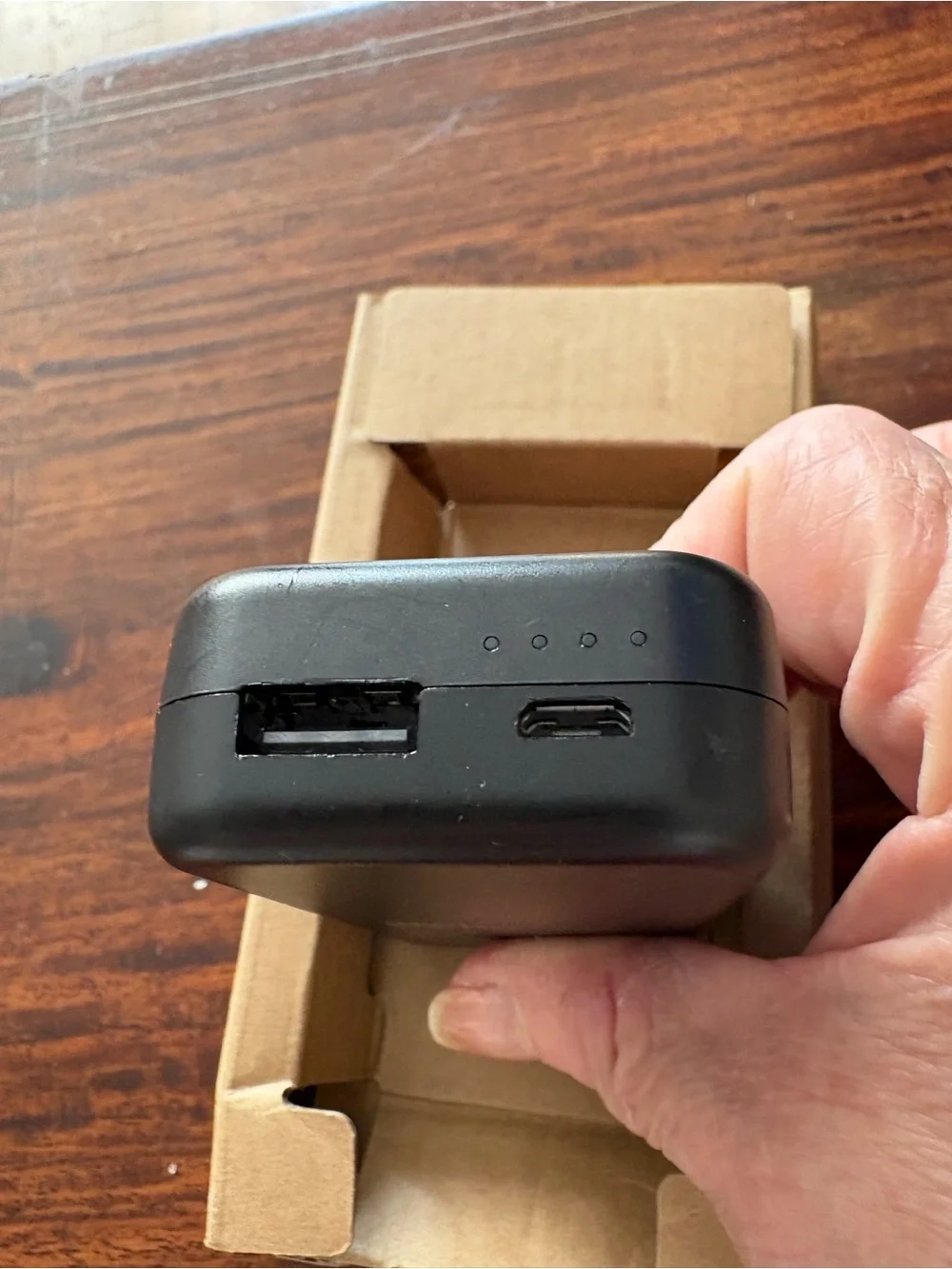 Dealworthy 4000mAh Portable Power Bank - Black